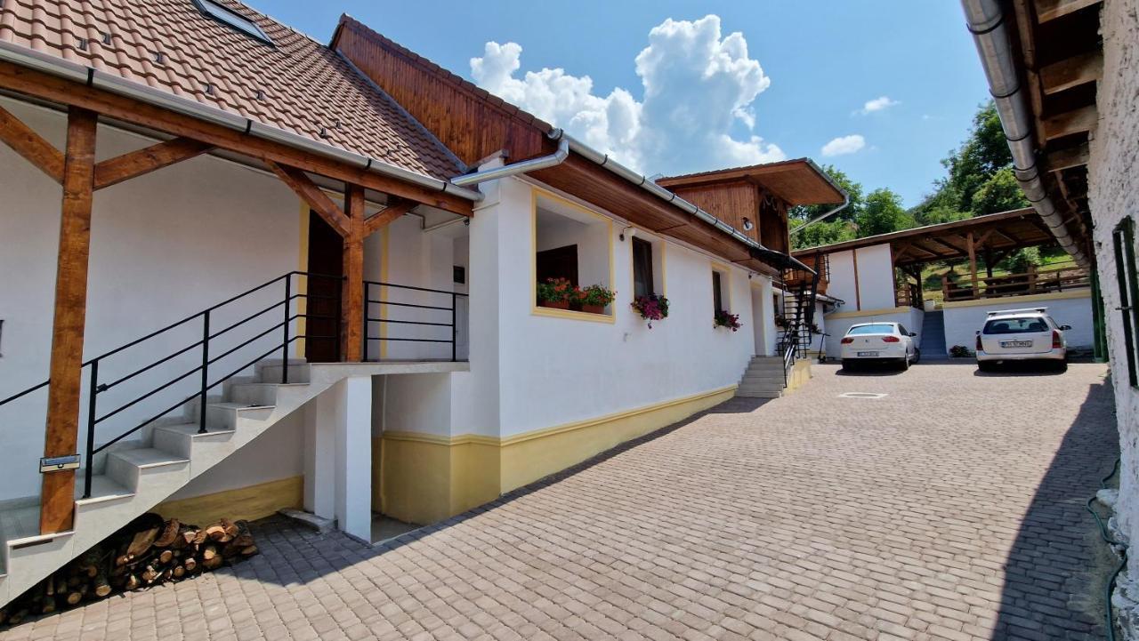 Iosif 55 Hotel ซิวิโชอารา ภายนอก รูปภาพ